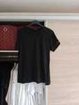 Gładki czarny t-shirt damski medicine s