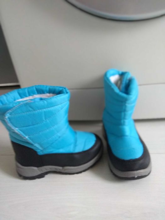 Дутики хлопчику на зиму