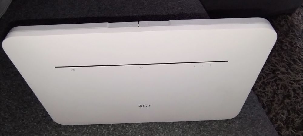 ROUTER Huawei B535-333 stacjonarny DOMOWY na kartę sim 4G LTE WIFI agr