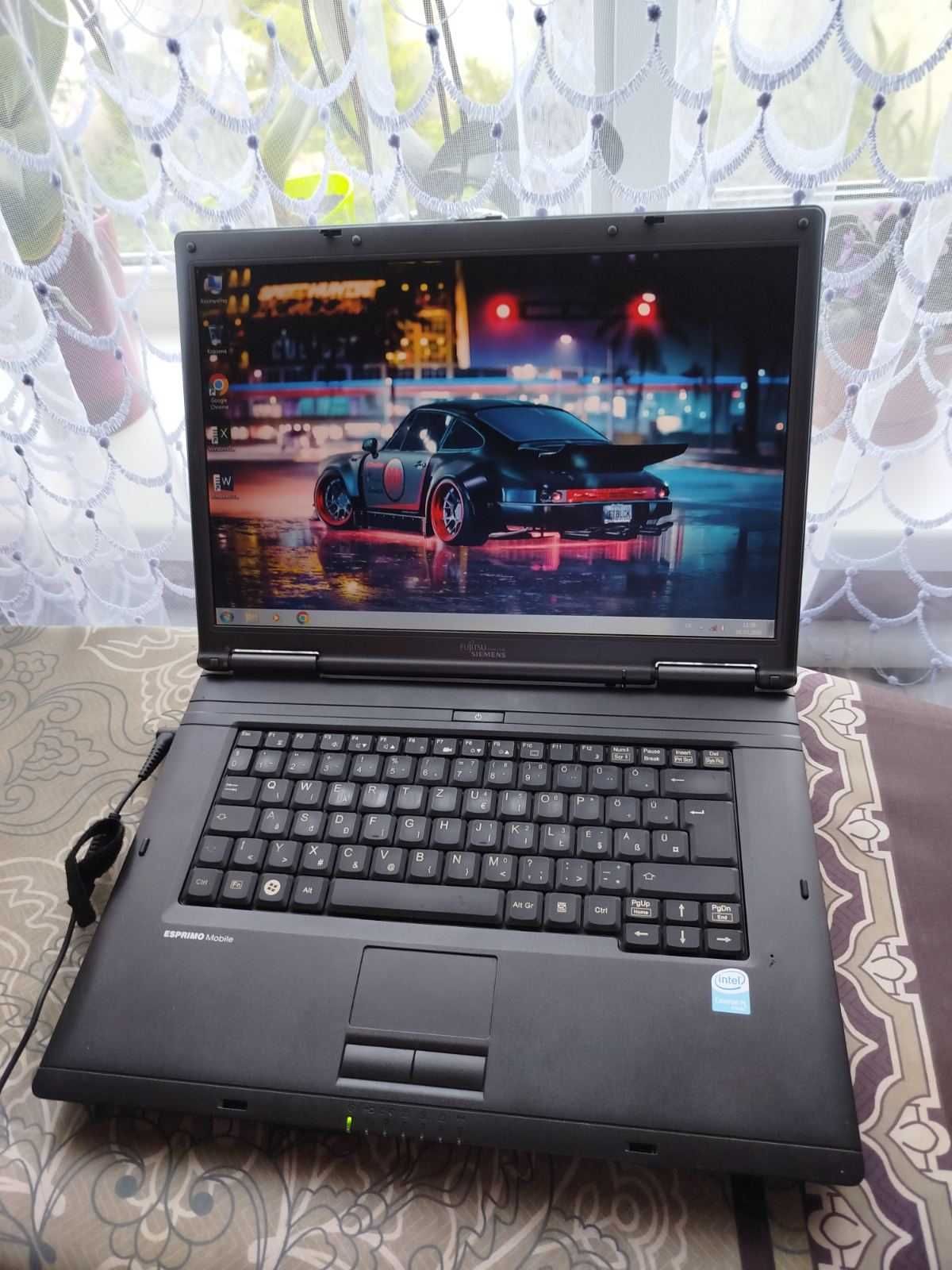 Ноутбук Fujistu Siemens V5535 15.4"