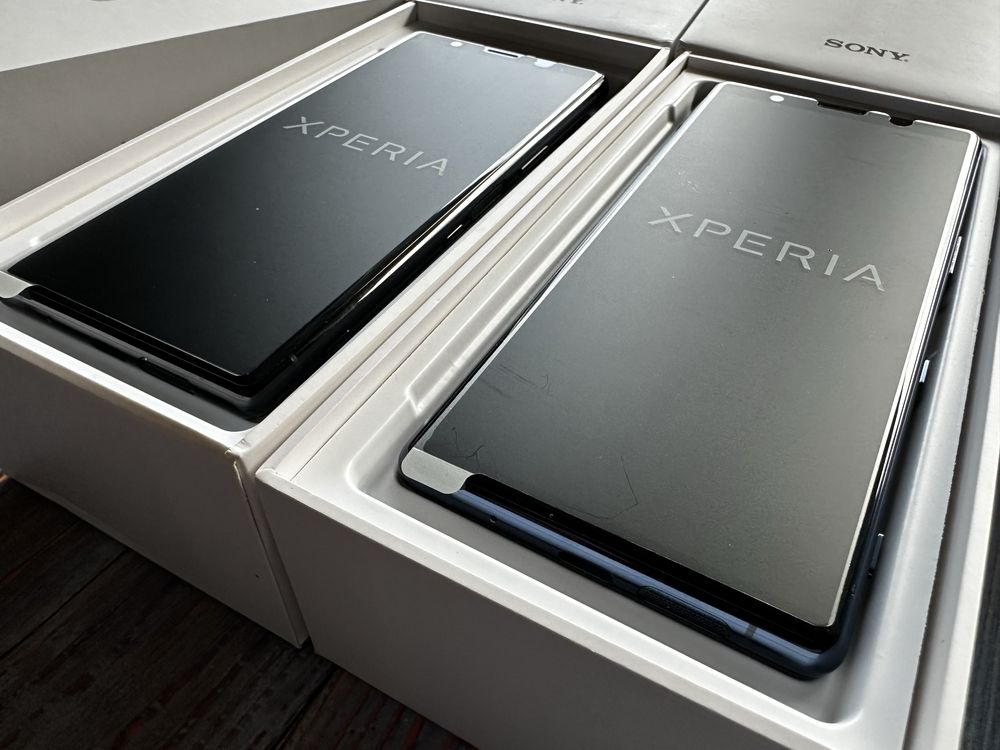 ꧁ Sony Xperia 5 dual-sim J9210 Black  • Нові з Гарантією (є Xperia 1)꧂