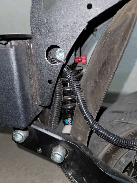 Электросамокат ULTRON T 108 .