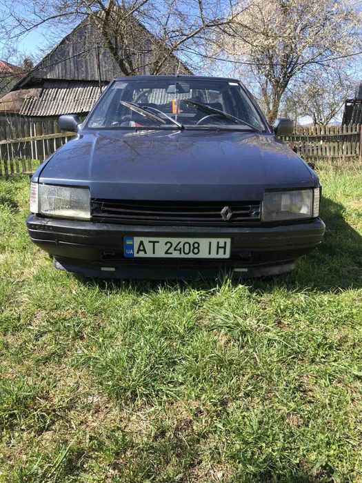 Продам Renault21