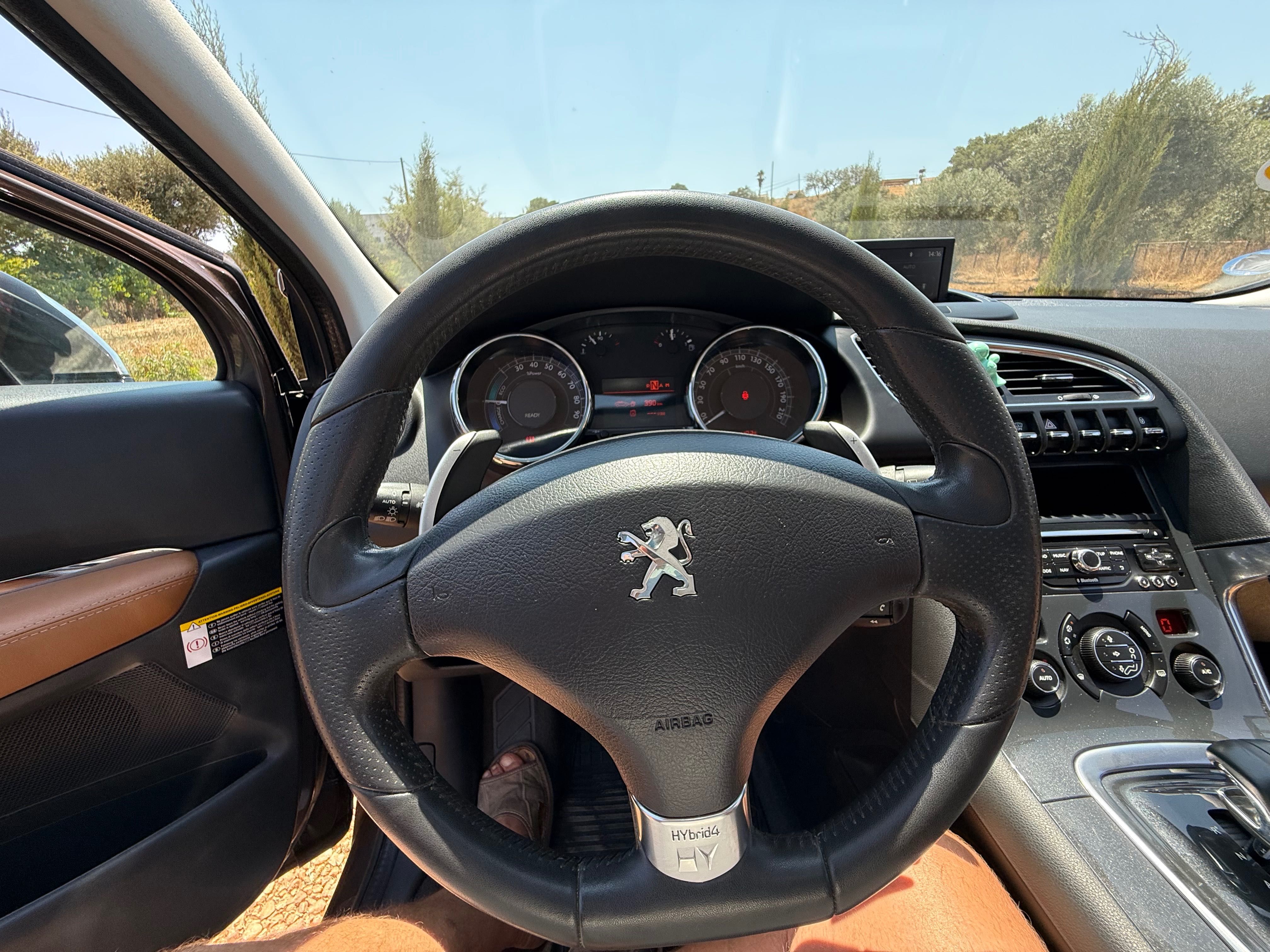 Peugeout 3008 Hibrido 2013