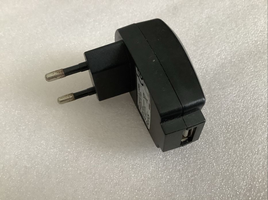 Carregador PC20A de 5.0V , 450mA
