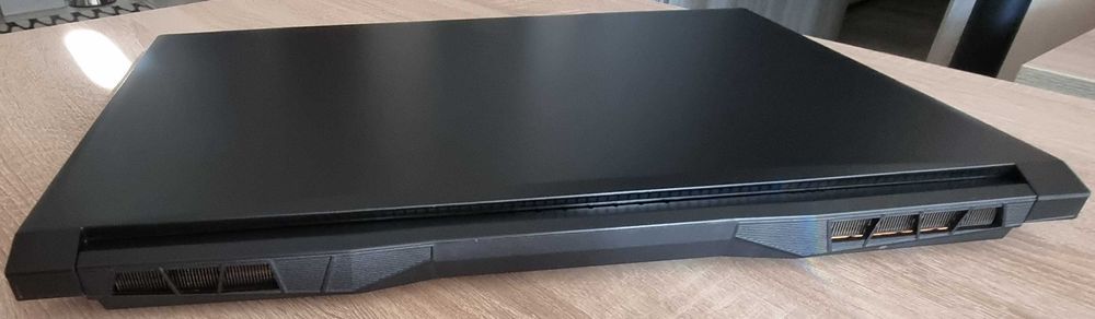 MSI Katana GF76 12UE-691PL, 17cali,  i7 12gen., 32GB, RTX 3060, 1,5TB