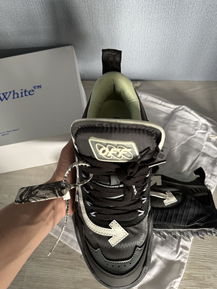 Кроссівки Off-White odsy 1000