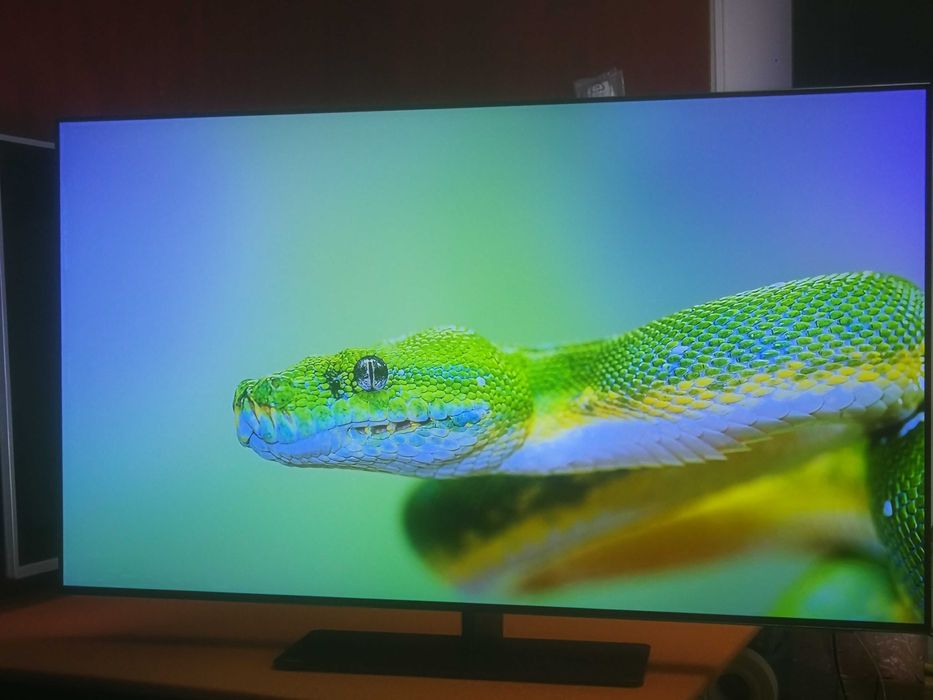 Telewizor Philips 50 cali 120 Hz ,4K UHD, Smart wifi, Ambiliht3 IDEAL