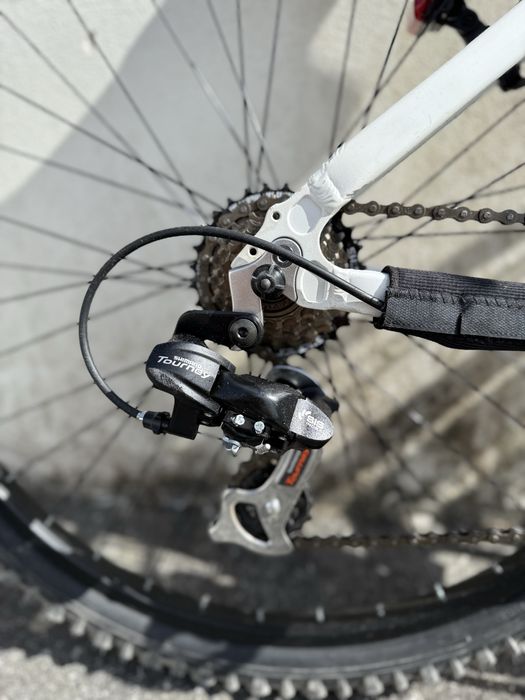 Bicicleta de senhora c/suspensao (Shimano)