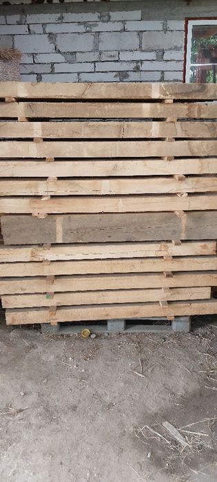 Słupki kantówki dębowe