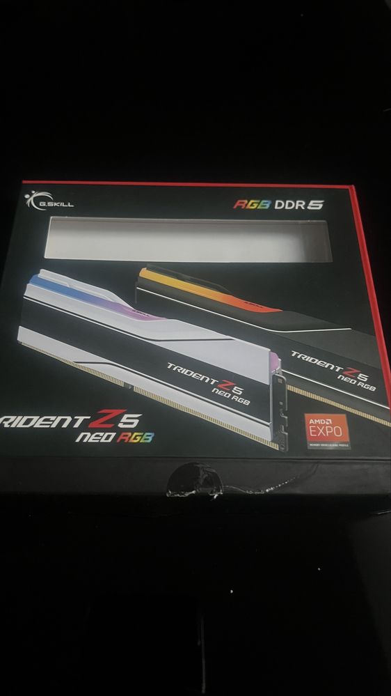 Pamięć RAM G.SKILL Trident Z5 neo RGB 32GB DDR5 6400 CL32