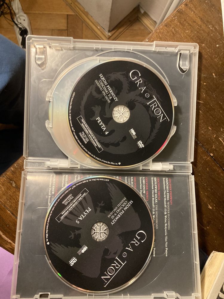 GRA O TRON sezon 1 5 DVD z dodatkami specjalnymi