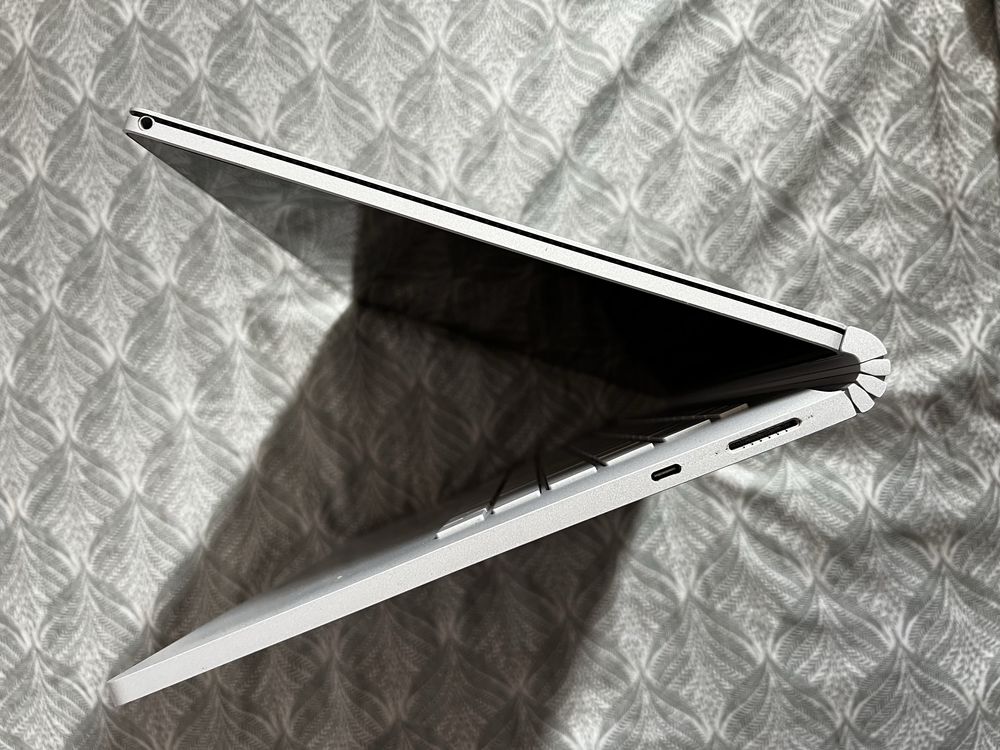 Ноутбук Surface Book 2 Core i7