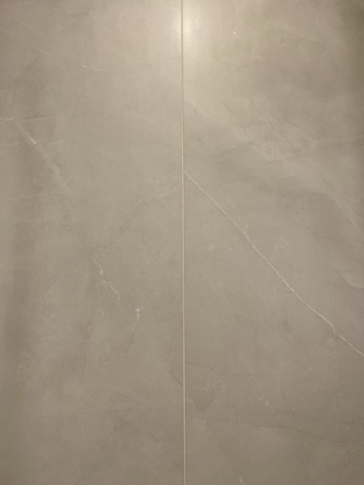 10,8 płytek wielkoformatowych 60x120 beżowe