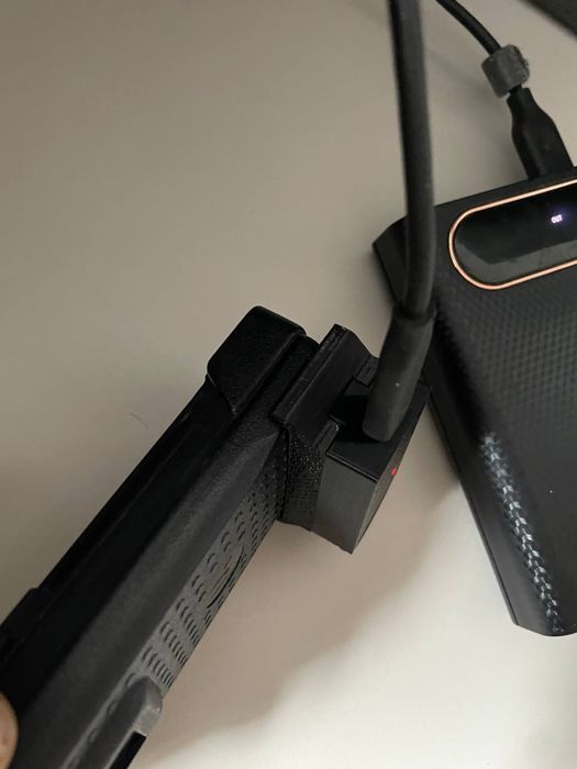 Зарядний адаптер пристрій-перехідник Tуре-С — USB Motorola DP/R7