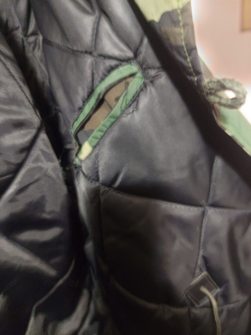 Продаю теплу куртку типу Аляска N3B