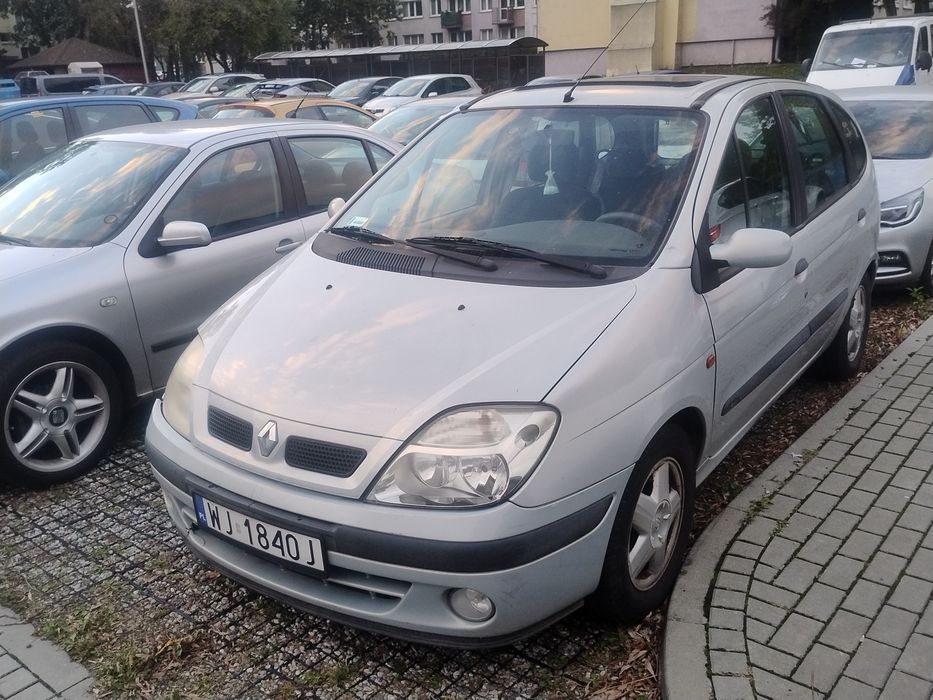 Renault Scenik 2.0