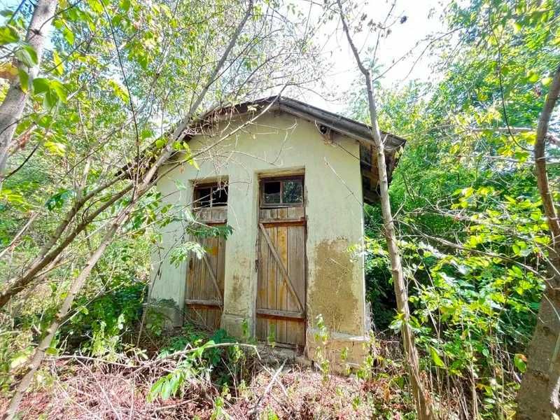 ПРОДАЖ - Комплекс нежитлових будівель та споруд, площею 2262,6 кв.м.