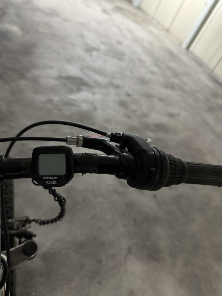 Bicicletas em estado razoavel