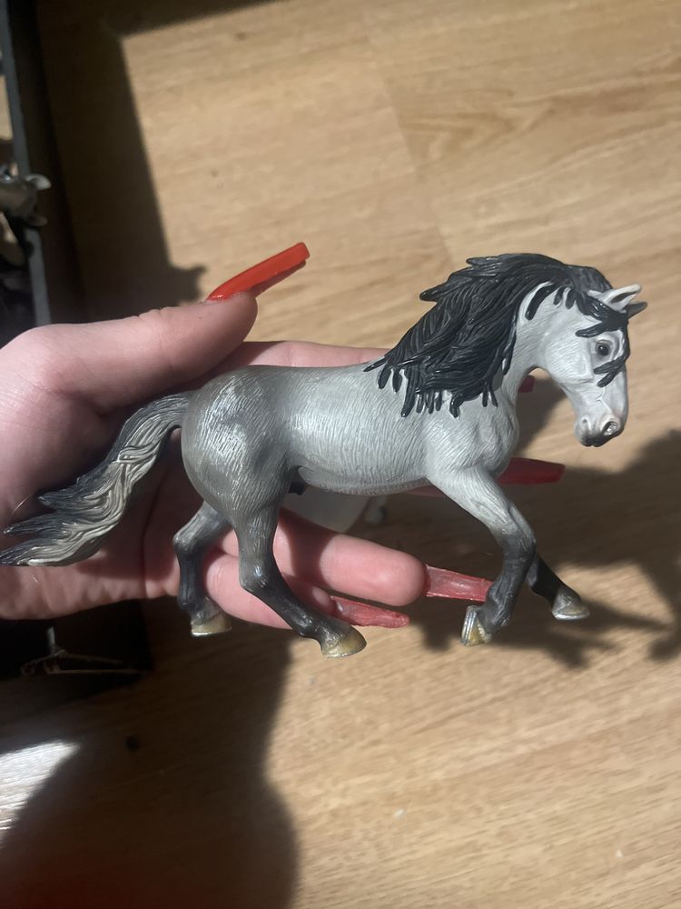 Zabawka konik schleich figurka