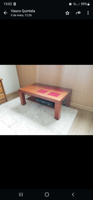 Mesa de sala ou de quarto