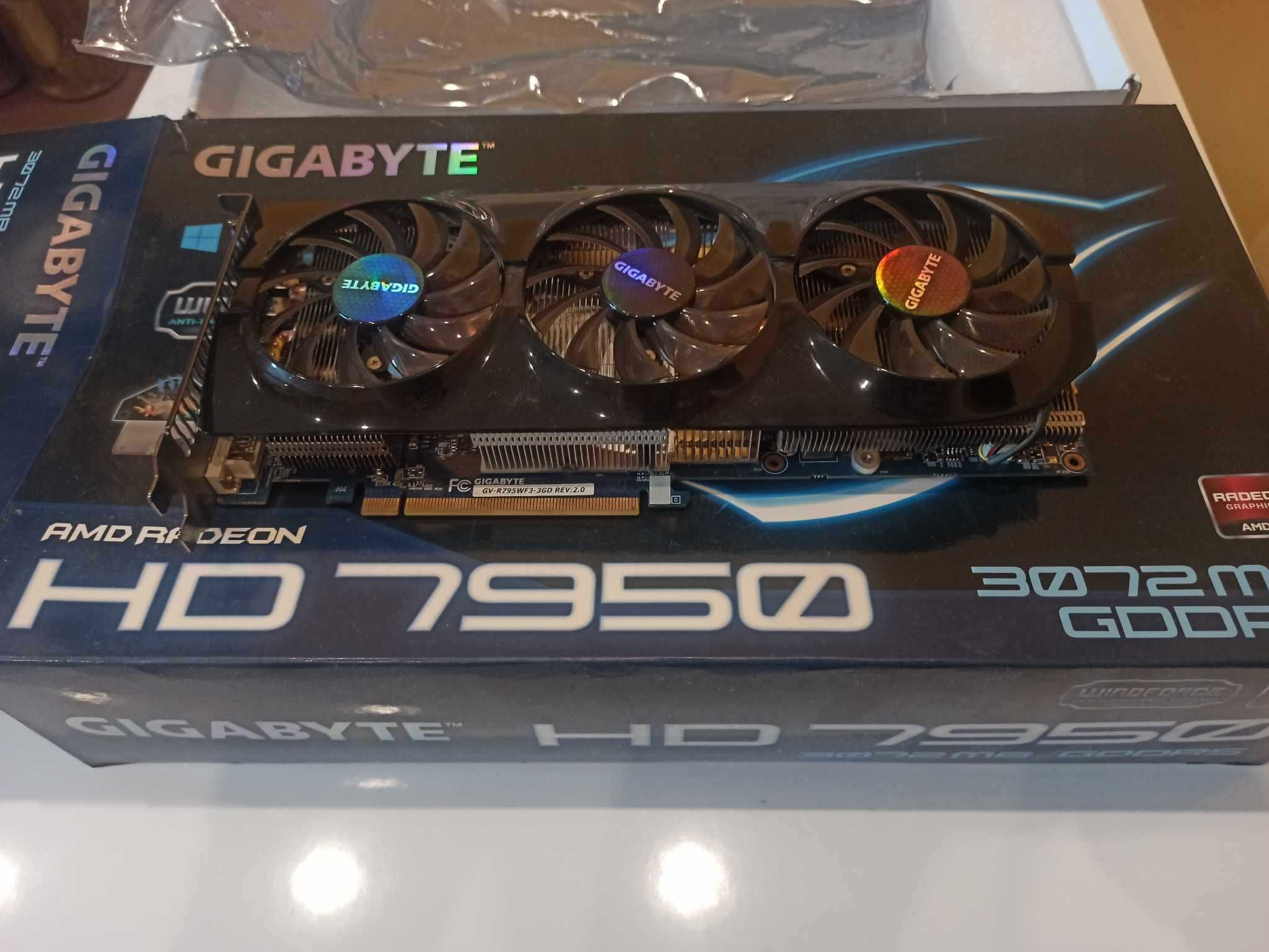 Karta Graficzna Gigabyte Radeon 7950 3GB 100% Sprawna