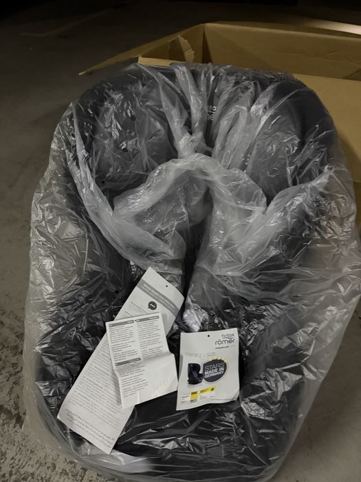 Автокрісло BRITAX-ROMER TRIFIX2 i-SIZE Storm Grey