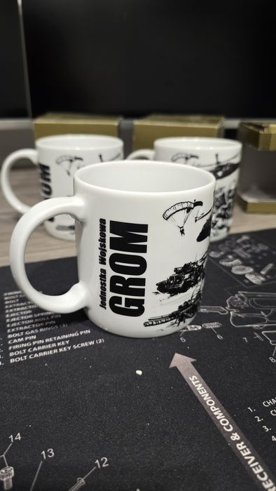 Kubek K9 Pies GROM JW 2305 Cichociemni Lubiana kolekcja