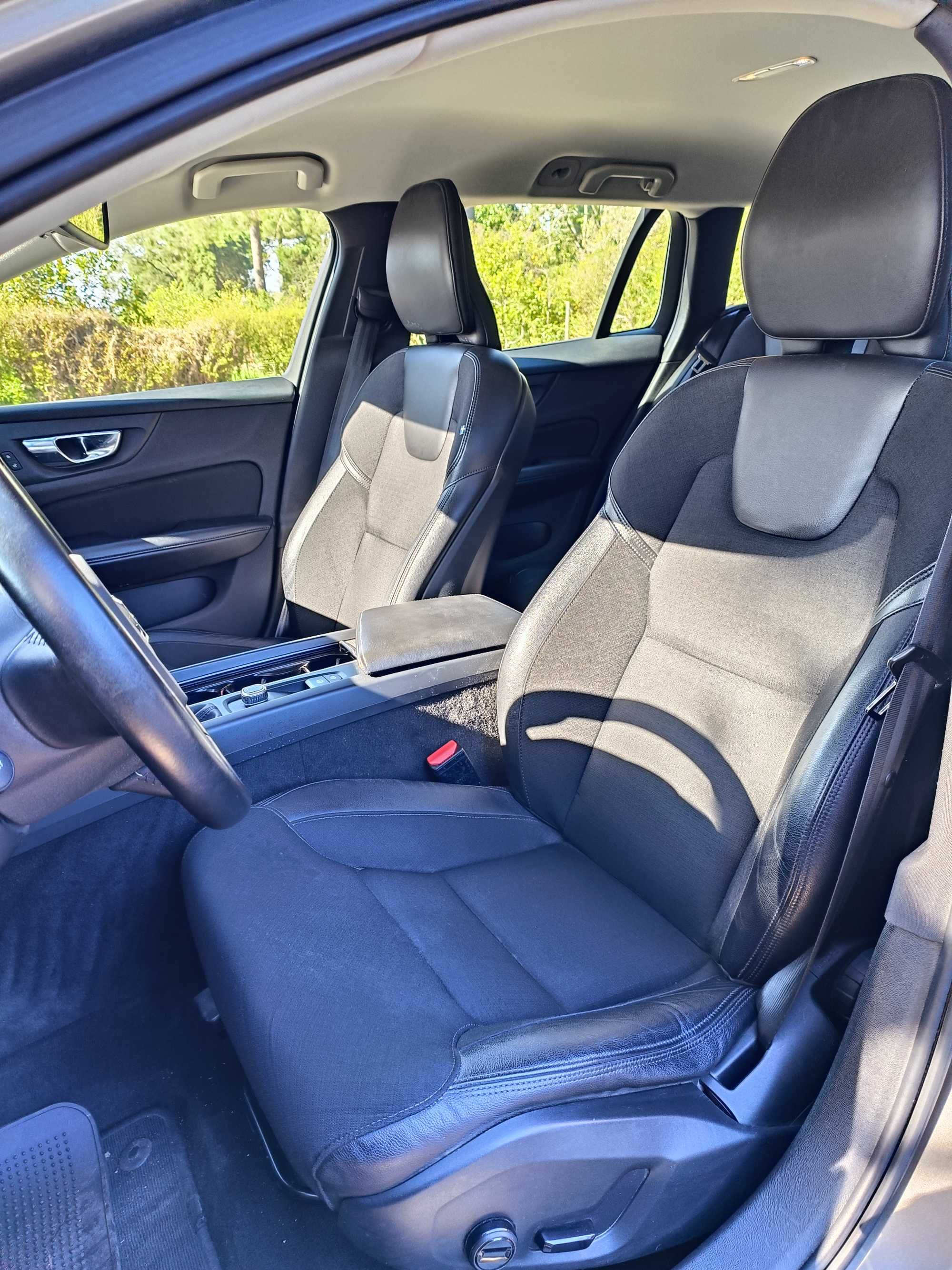 VOLVO V60 II (2019)
