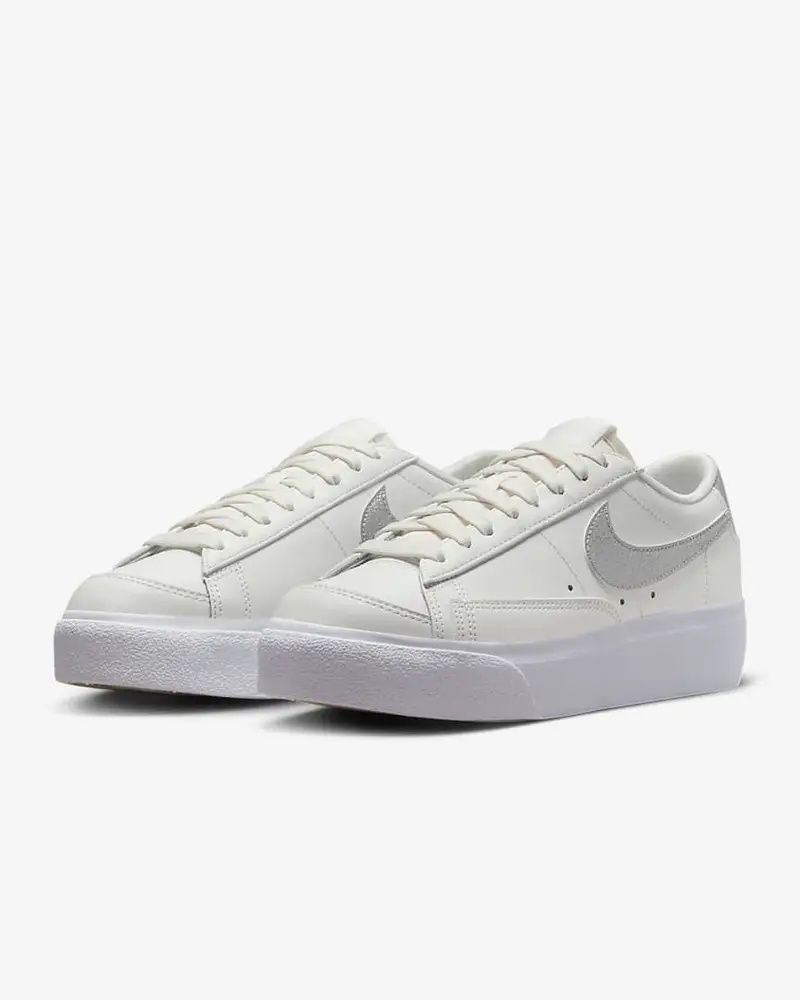 Кеди жіночі оригінал Nike Blazer Low Platform (DQ7571-101)