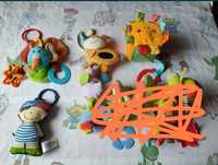 Игрушки на коляску/ развивающие игрушки