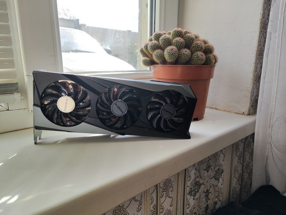 Відеокарта Gigabyte Radeon RX 7600 Gaming OC 8192MB