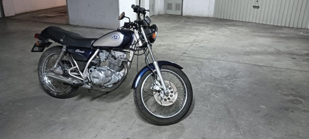 YAMAHA SR 250 Clássica 
Moto de co
