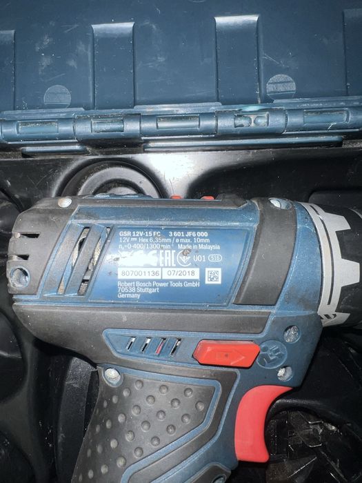 Шуруповерт Bosch GSR 12 V-15 FS