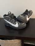 Nike Air cinzentas