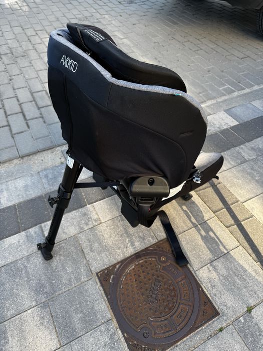 Axkid minikid fotelik samochodowy