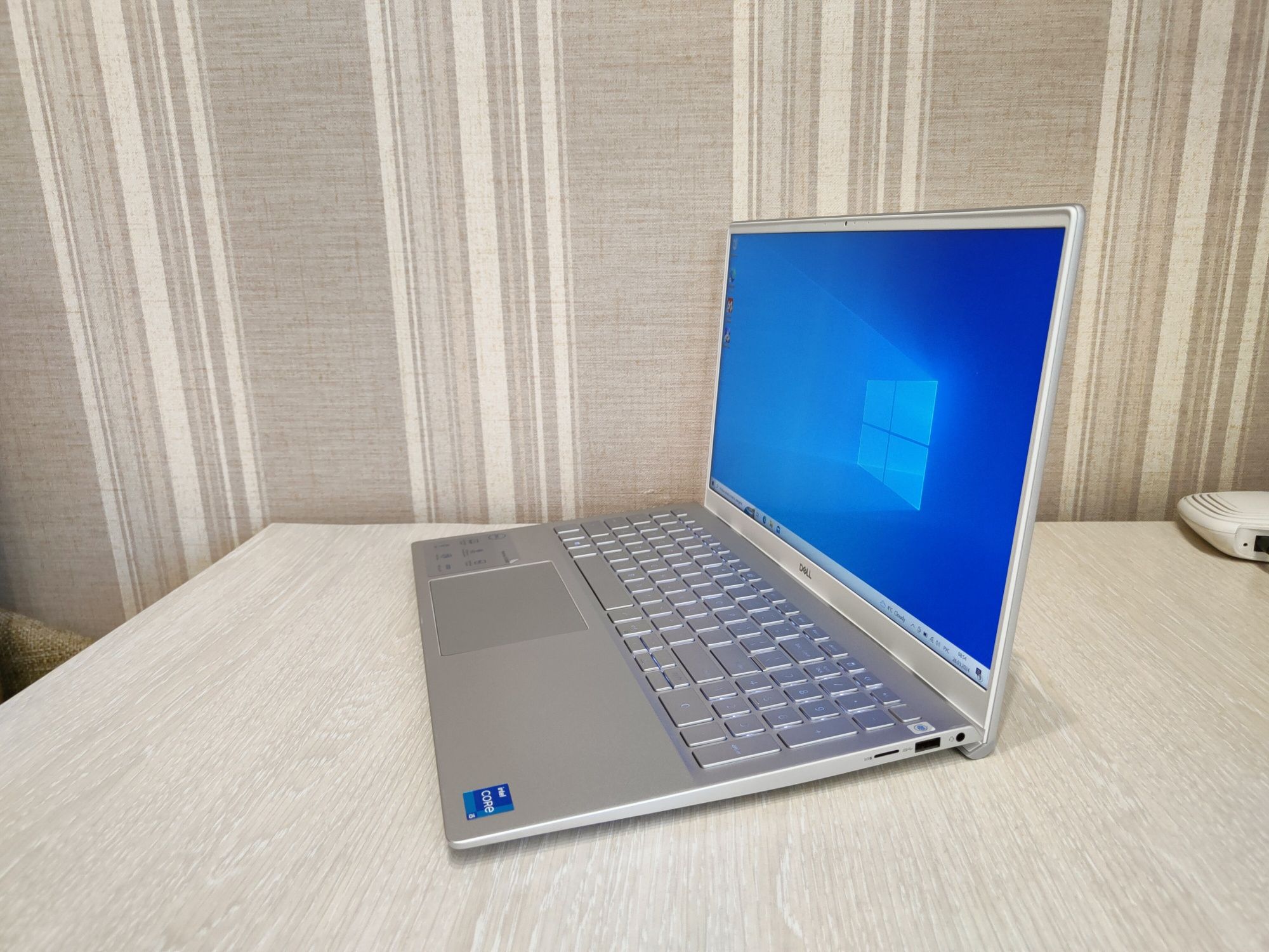 Ноутбук Dell 15,6" IPS FHD, Core i5-1135G7, 16Gb DDR4, 512 SSD