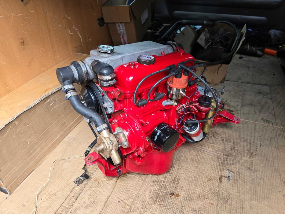 Silnik stacjonarny do łodzi, jachtu Renault DTR-42 po remoncie