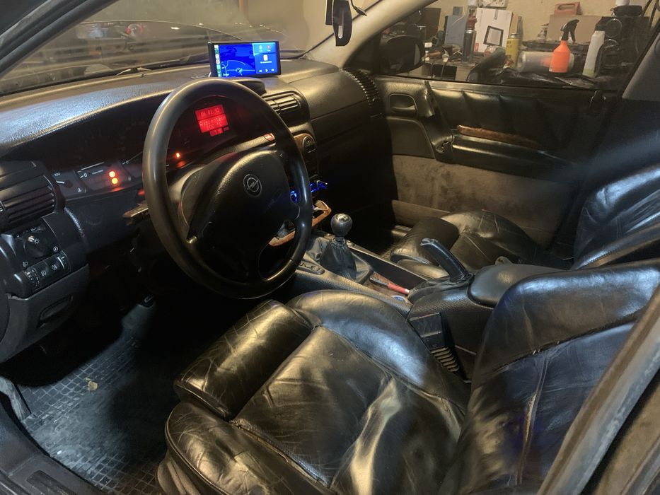 Opel omega b 2.0 16v