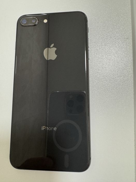 Apple iPhone 8 Plus Black 64GB айфон 8+ Neverlock