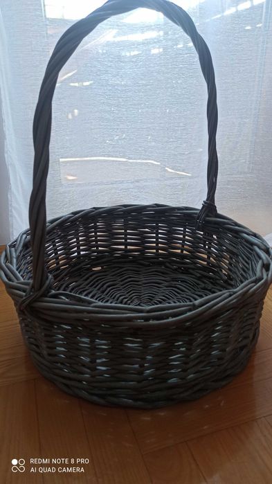 Kosz prezentowy wiklinowy, kolor szary duży