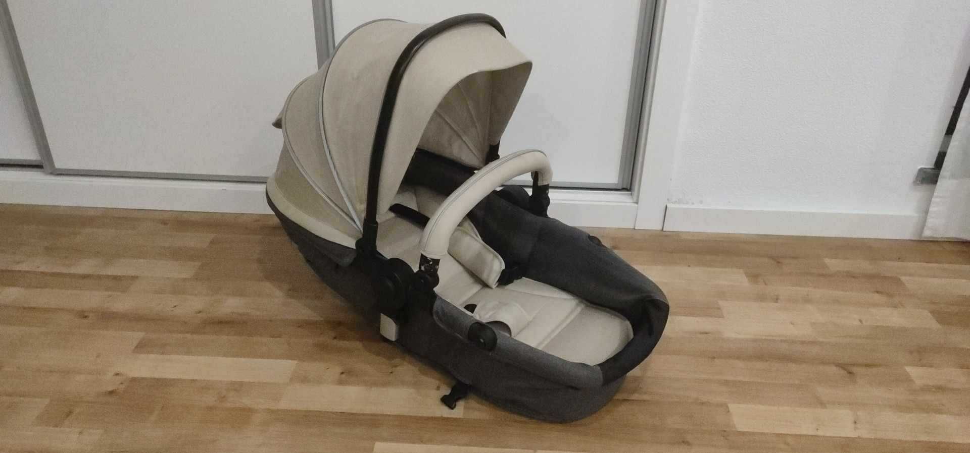 Carrinho bebé Duo Zippy Safe + Alcofa, Ovo e Base ISOFIX