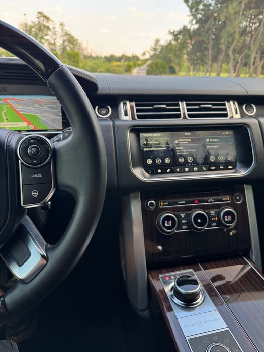 Land Rover Range Rover VOGUE