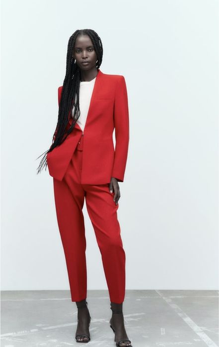 Костюм ZARA женский