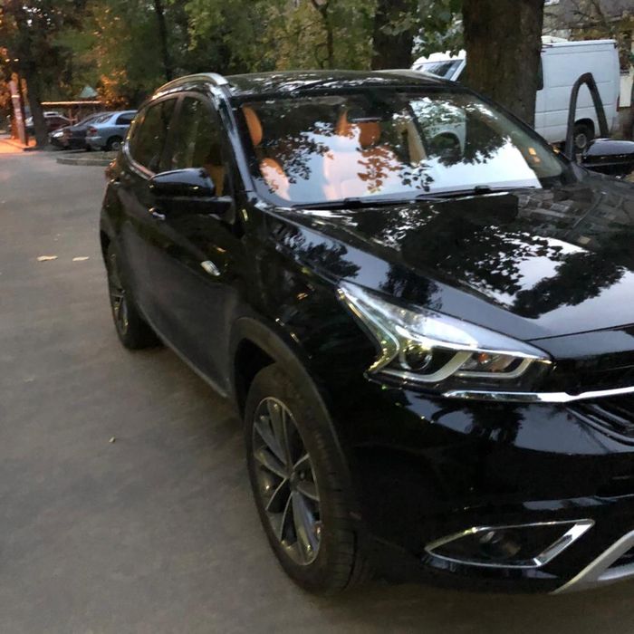Продам срочно Chery tiggo 7