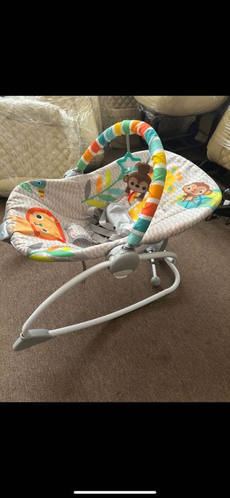 Крісло-шезлонг дитячий Крісло-шезлонг Bright Starts Safari