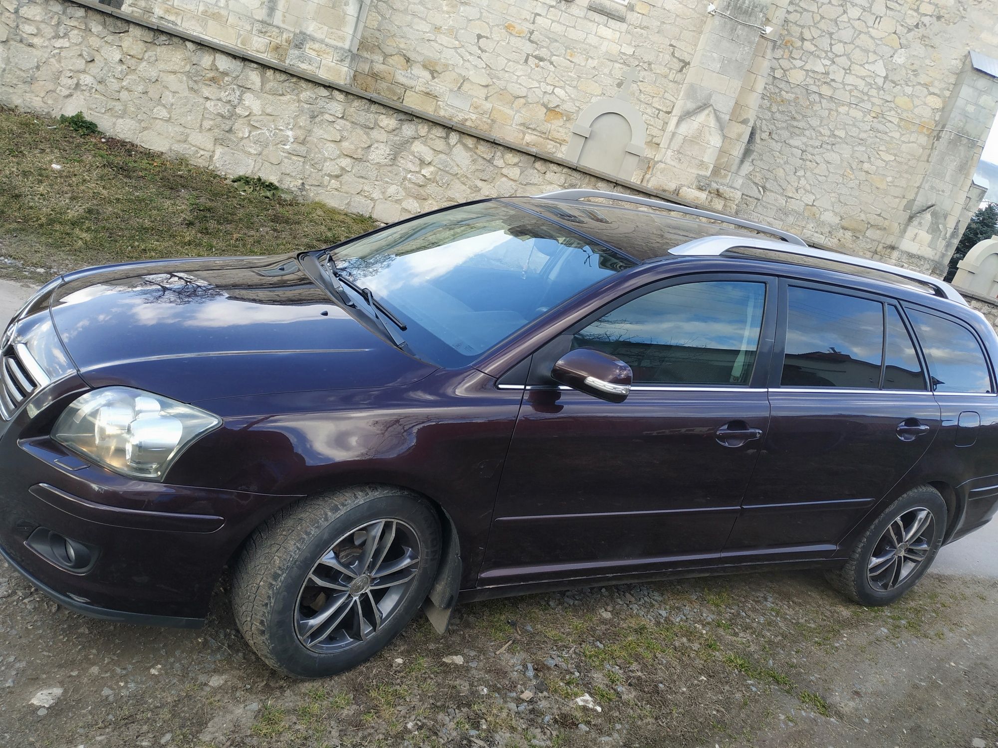 Продається надійне авто