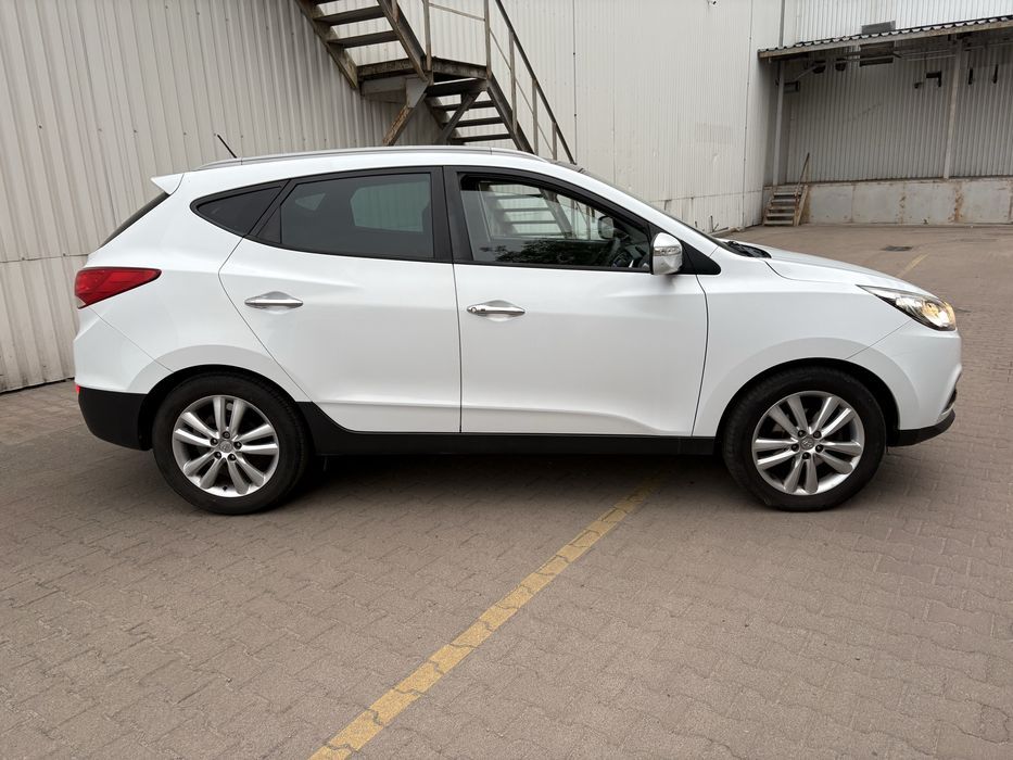 В Житомирі Hyundai IX35 2011 2.0d Premium 2wd праве кермо в Житомирі