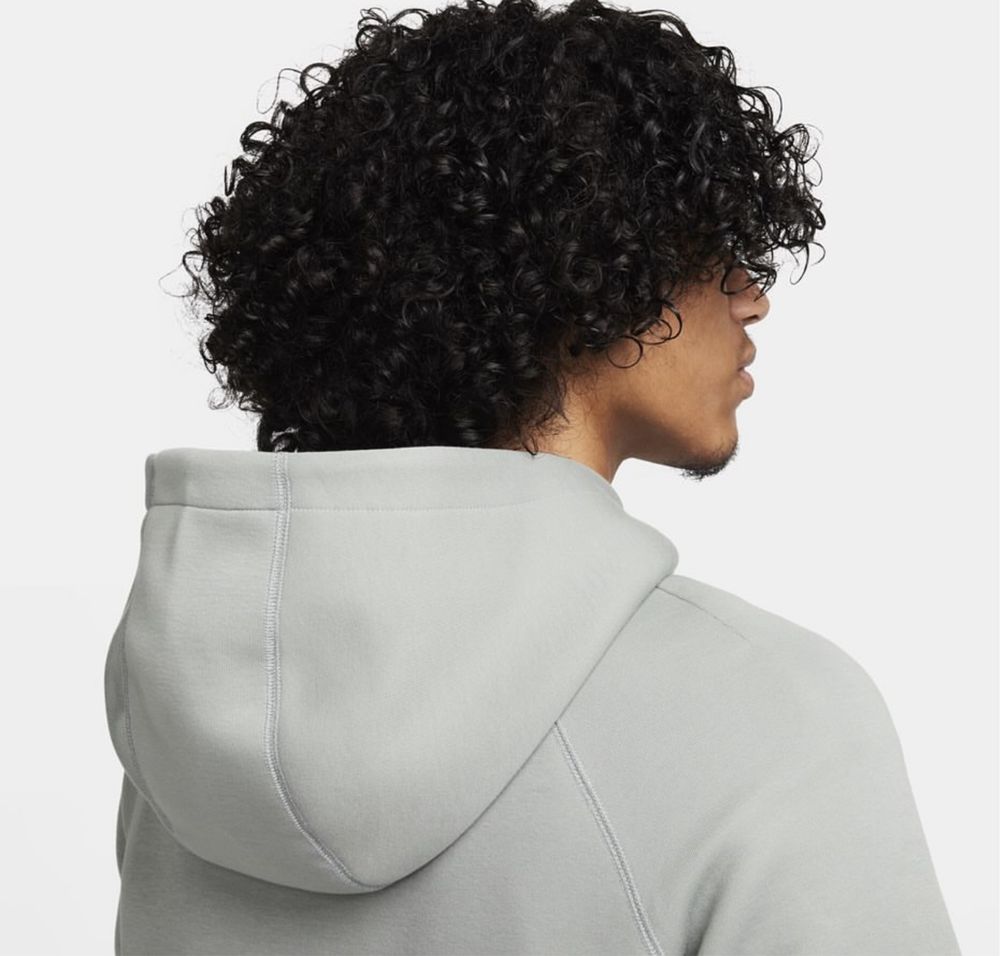 Худі Nike Sportswear Tech Fleece Pullover Hoodie FB8016-330