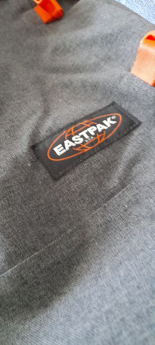 Troley de Eastpak em excelente estado